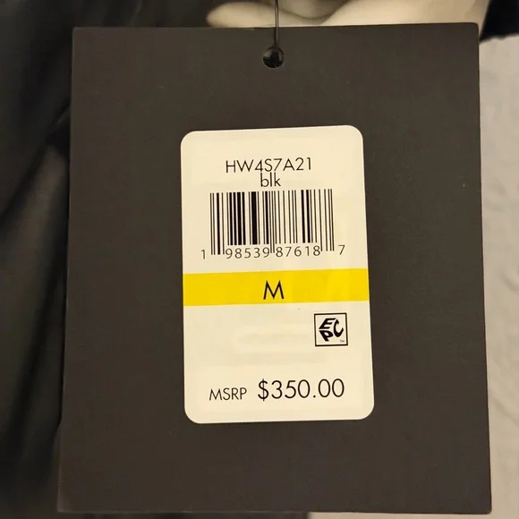 NWT‎ H by HALSTON Black Quilted Puffer Coat Asymmetric Oversized Faux Fur Collar - Picture 13 of 17